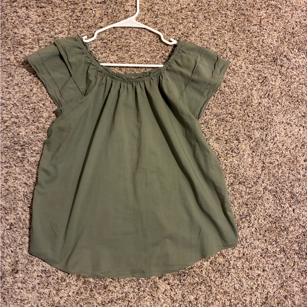 Aerie olive green ruffle cap sleeve blouse